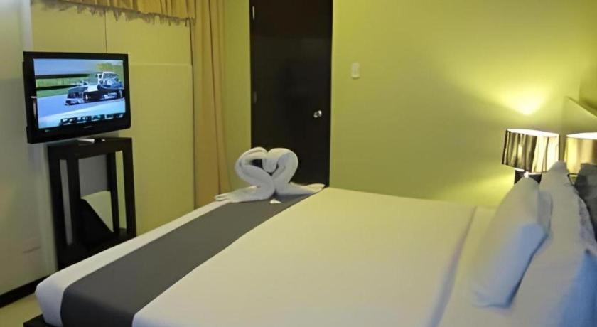 Richmond Plaza Hotel Tabok Extérieur photo