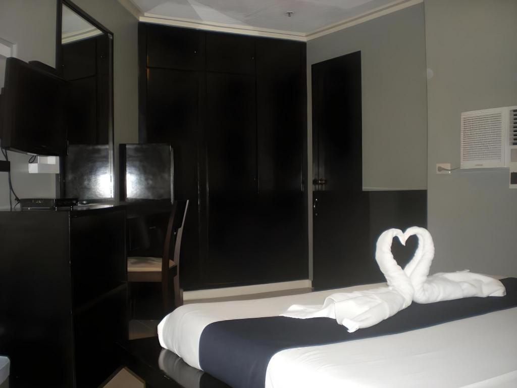 Richmond Plaza Hotel Tabok Extérieur photo