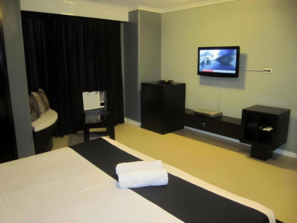 Richmond Plaza Hotel Tabok Extérieur photo