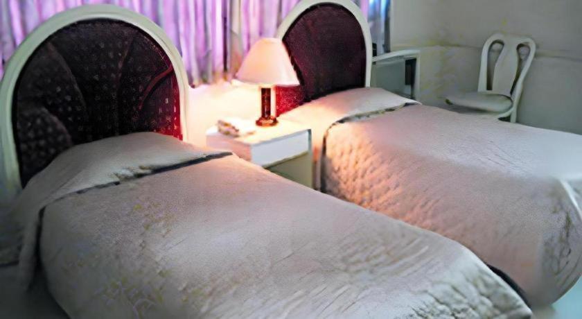 Richmond Plaza Hotel Tabok Extérieur photo