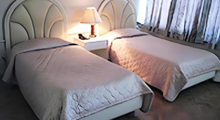 Richmond Plaza Hotel Tabok Extérieur photo