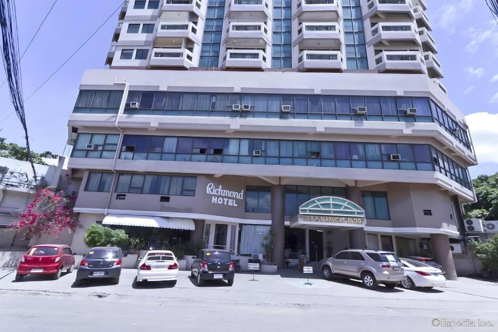 Richmond Plaza Hotel Tabok Extérieur photo