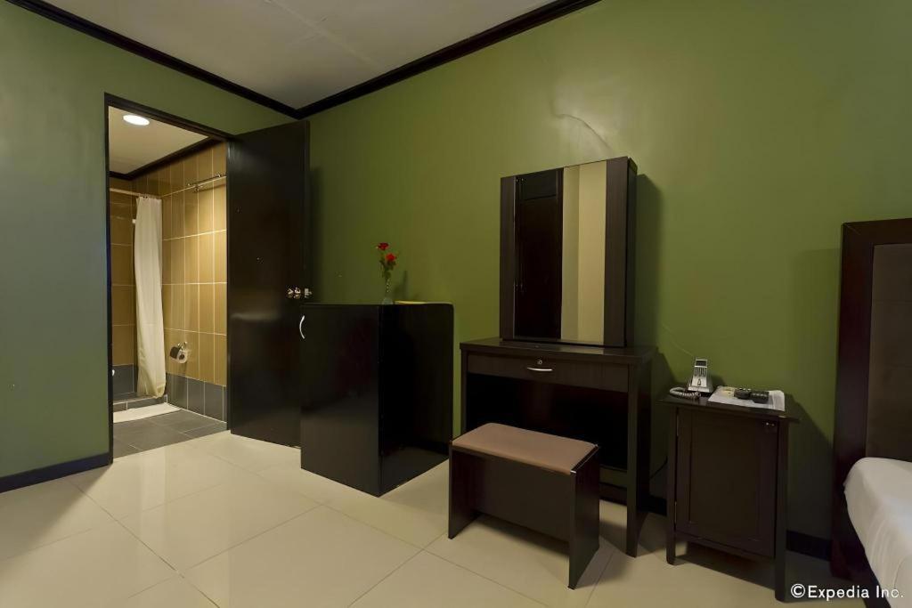 Richmond Plaza Hotel Tabok Extérieur photo