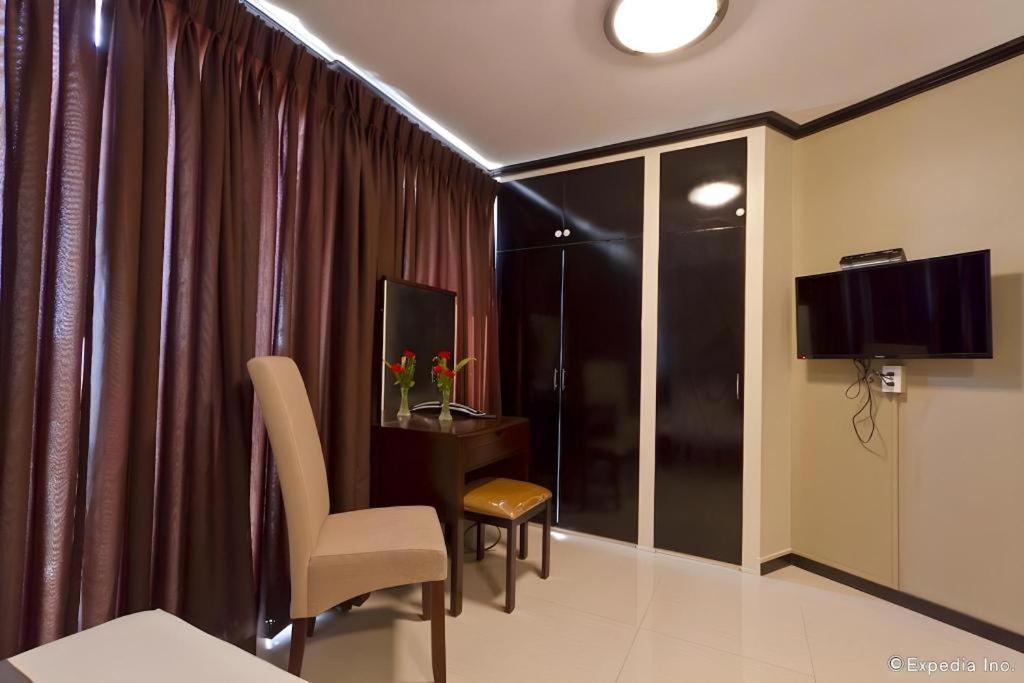 Richmond Plaza Hotel Tabok Extérieur photo